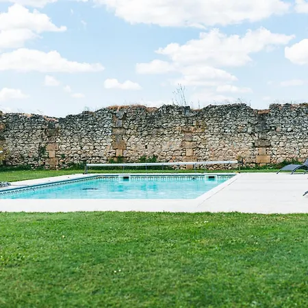 ゲストハウス Domaine De Canteloup Au Coeur Des Vignes Avec Piscine